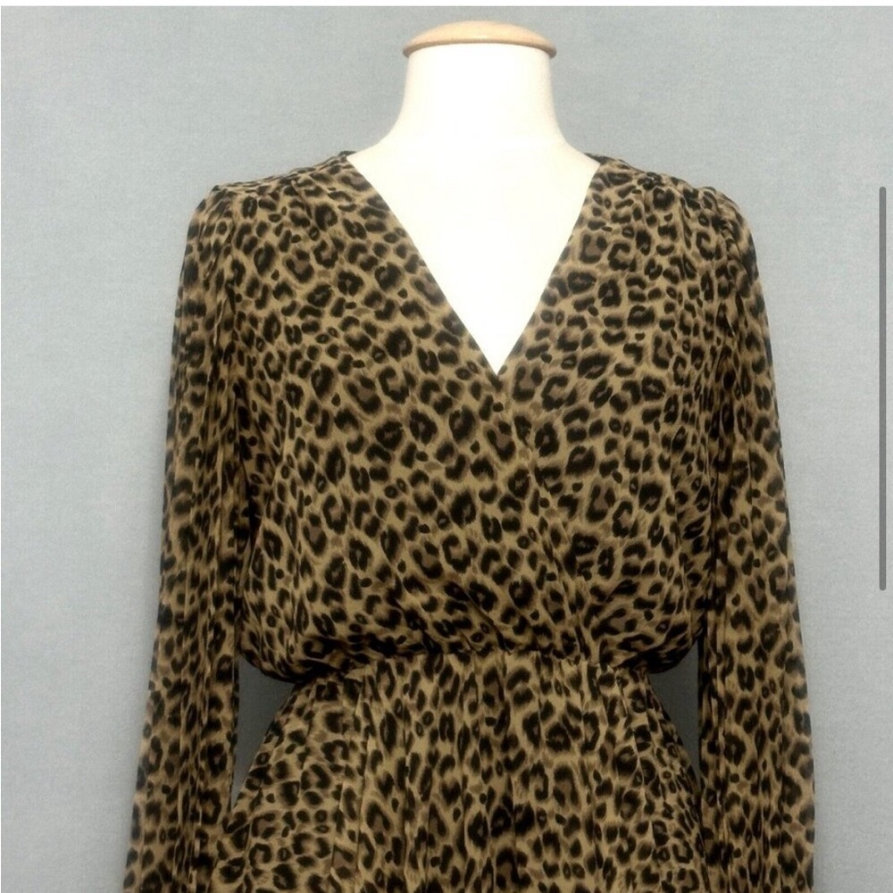 ASTR the Label Anthropologie Womens Dress M Animal Print Pleated Puff Classic